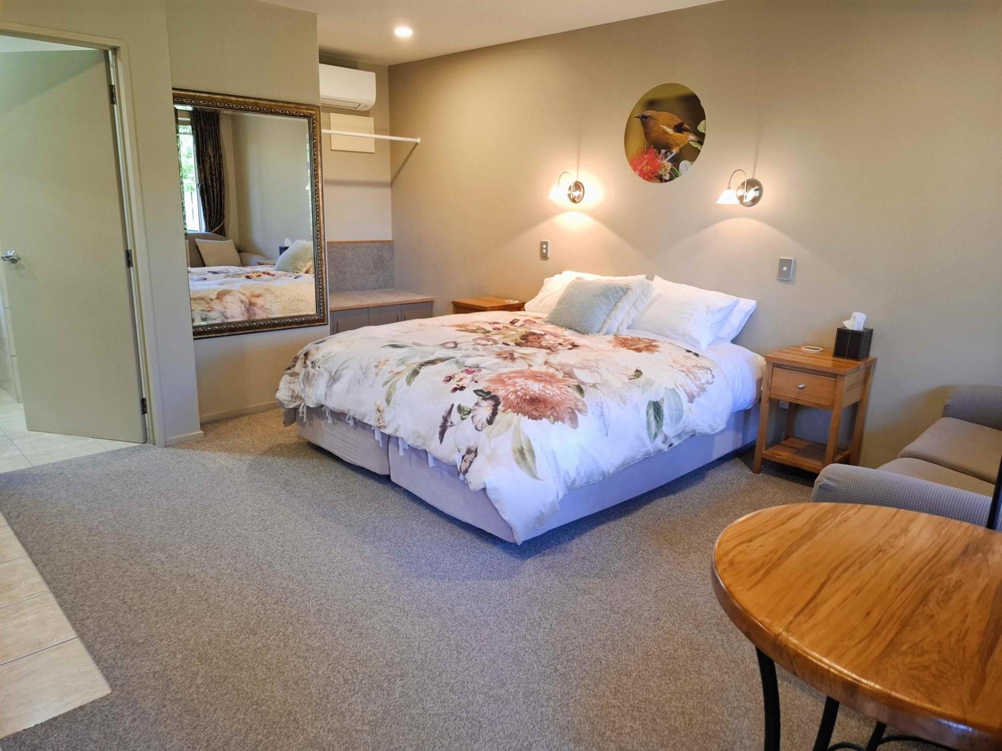 Blue Ridge Studios And Bed & Breakfast Te Anau Eksteriør bilde